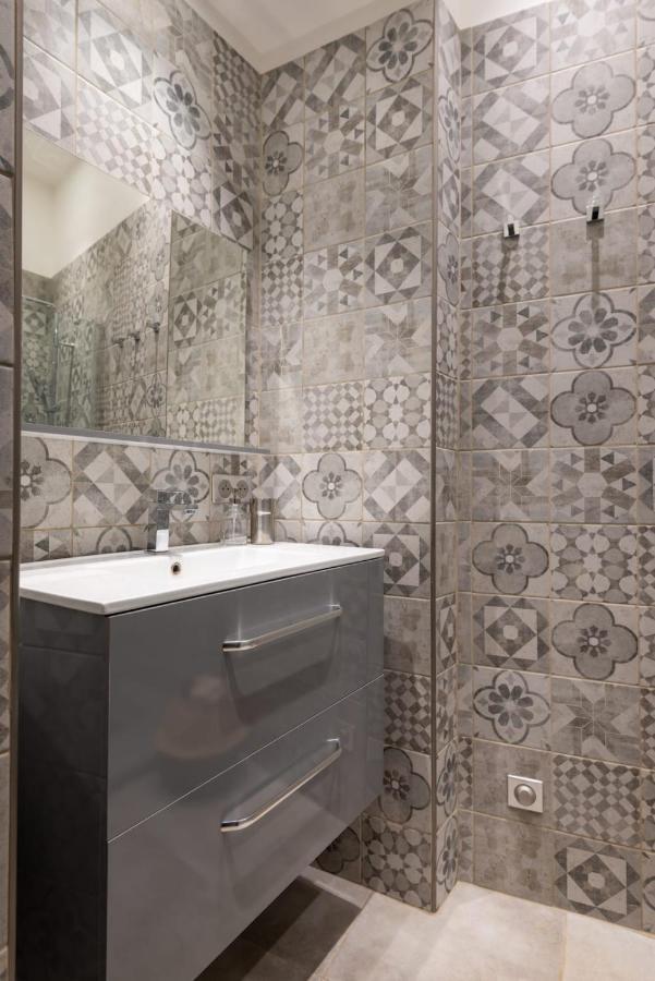 Latelier 2Br W Ac At 4 Min From The Beaches Of Old Nice Welkeys 외부 사진